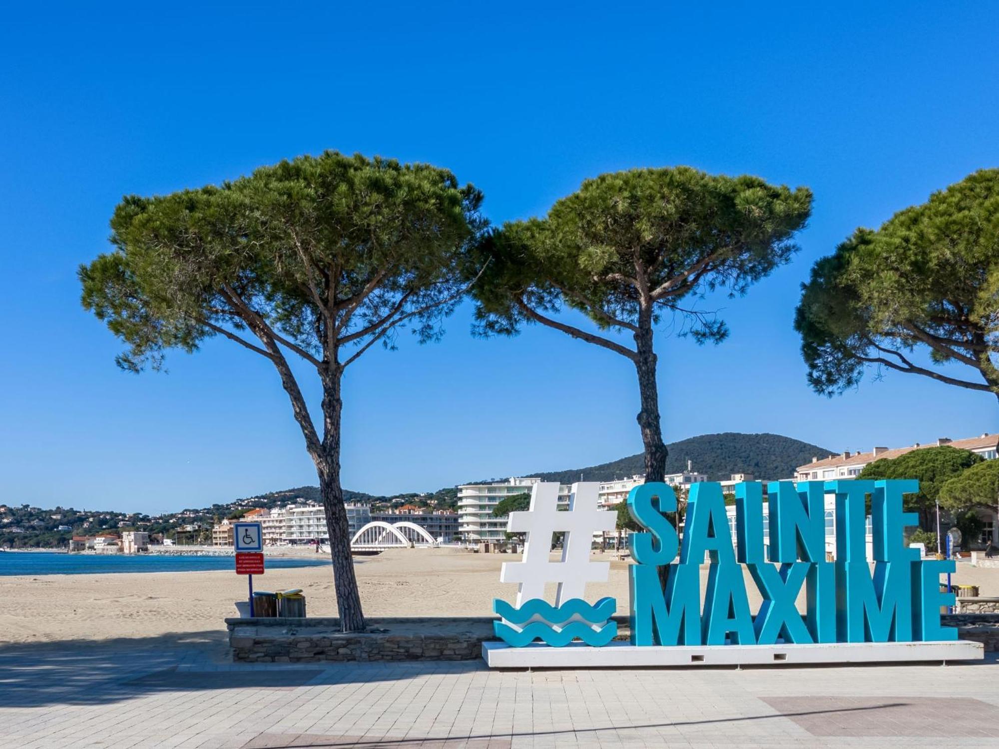 Holiday Home Les Agasses By Interhome Sainte-Maxime Exterior photo